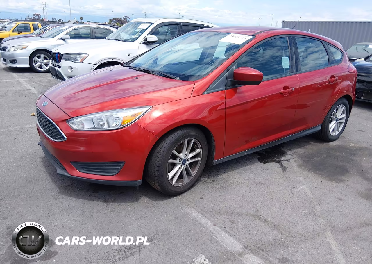 2018 Ford Focus Se VIN:1FADP3K27JL278526 - 2