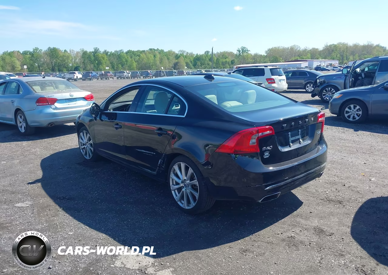 2018 Volvo S60 Inscription T5 Platinum VIN:LYV402TM8JB169909 - 3