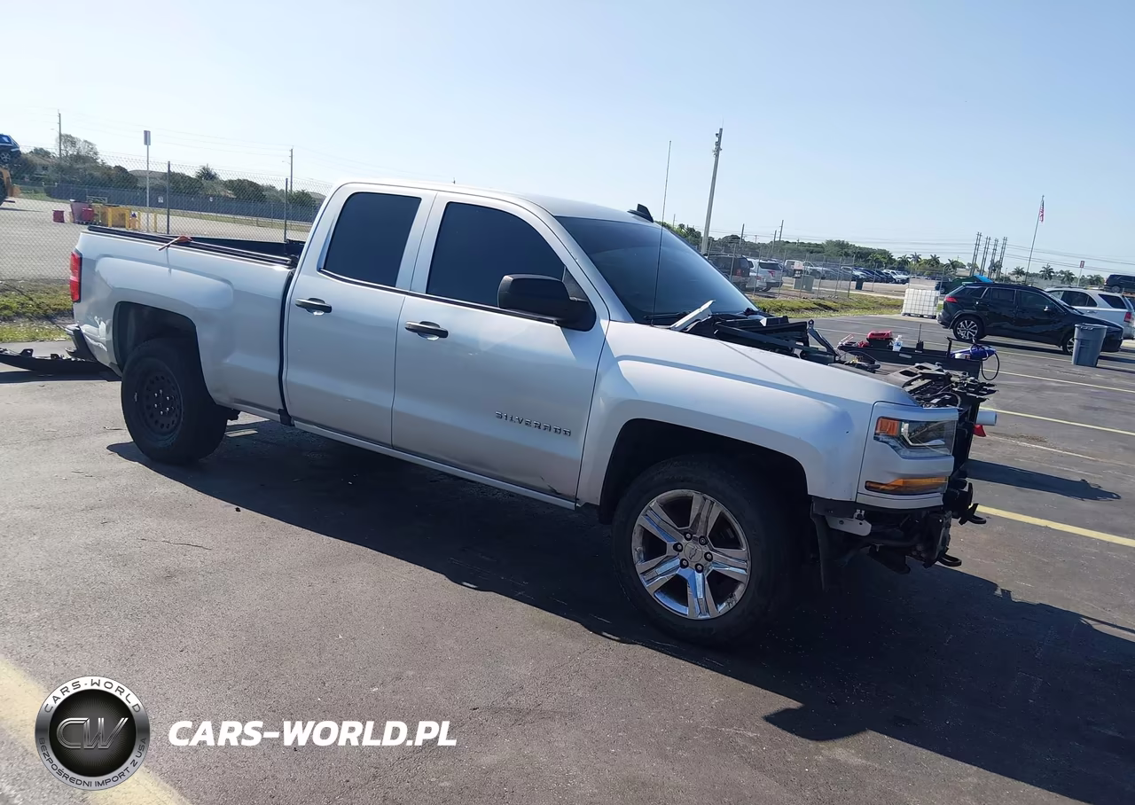 2016 Chevrolet Silverado 1500 Custom