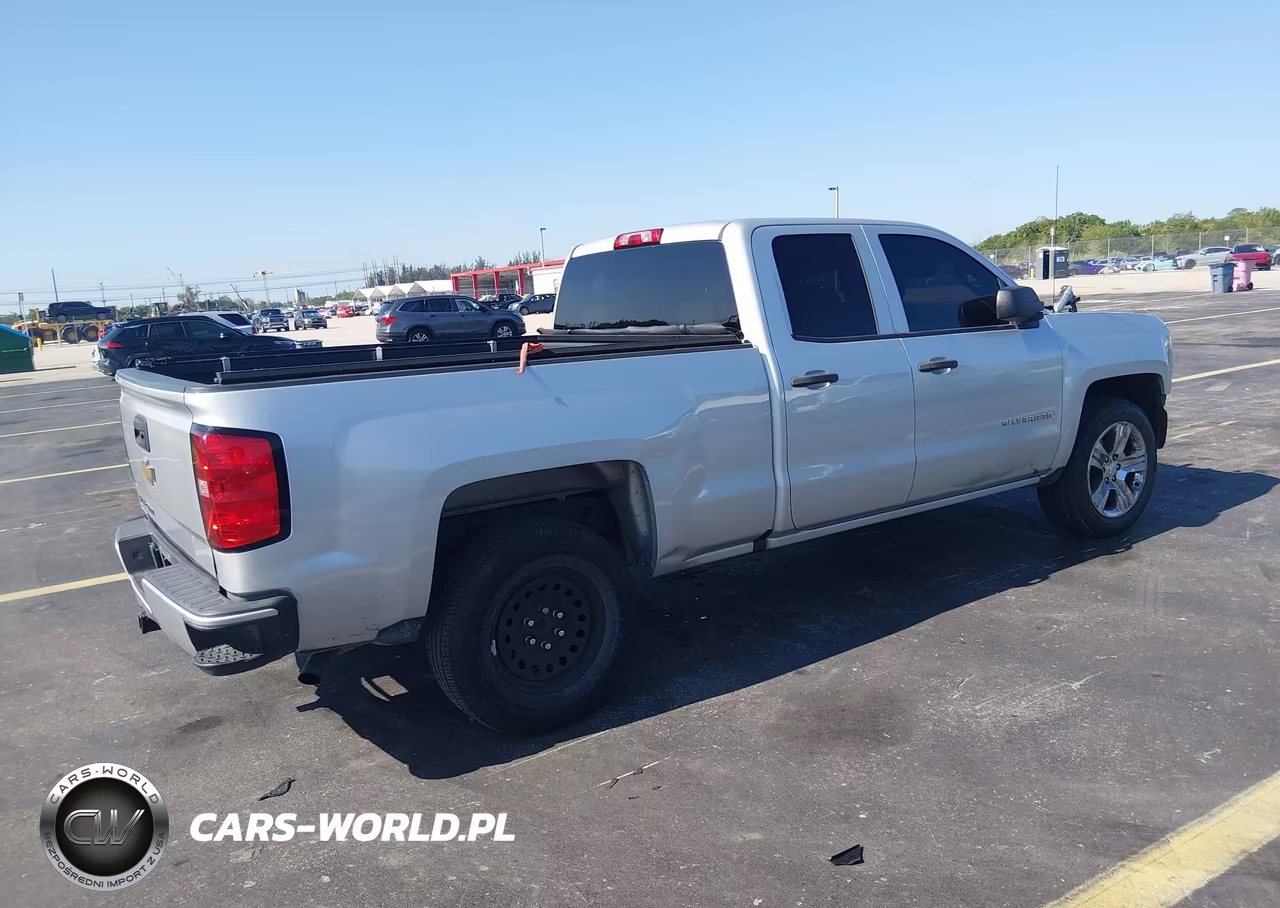 2016 Chevrolet Silverado 1500 Custom VIN:1GCRCPEH8GZ184583 - 4