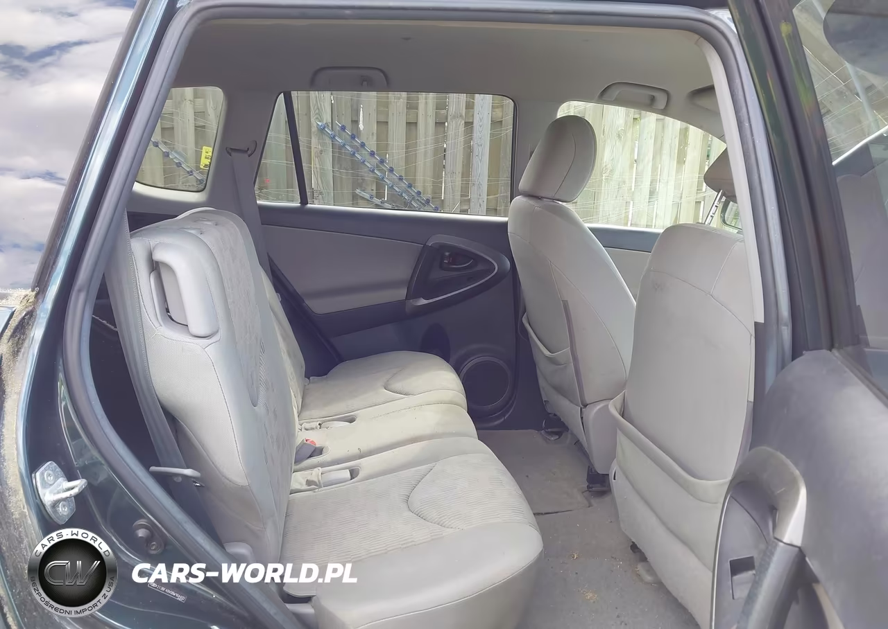 2011 Toyota Rav4 VIN:2T3BF4DV0BW164402 - 8