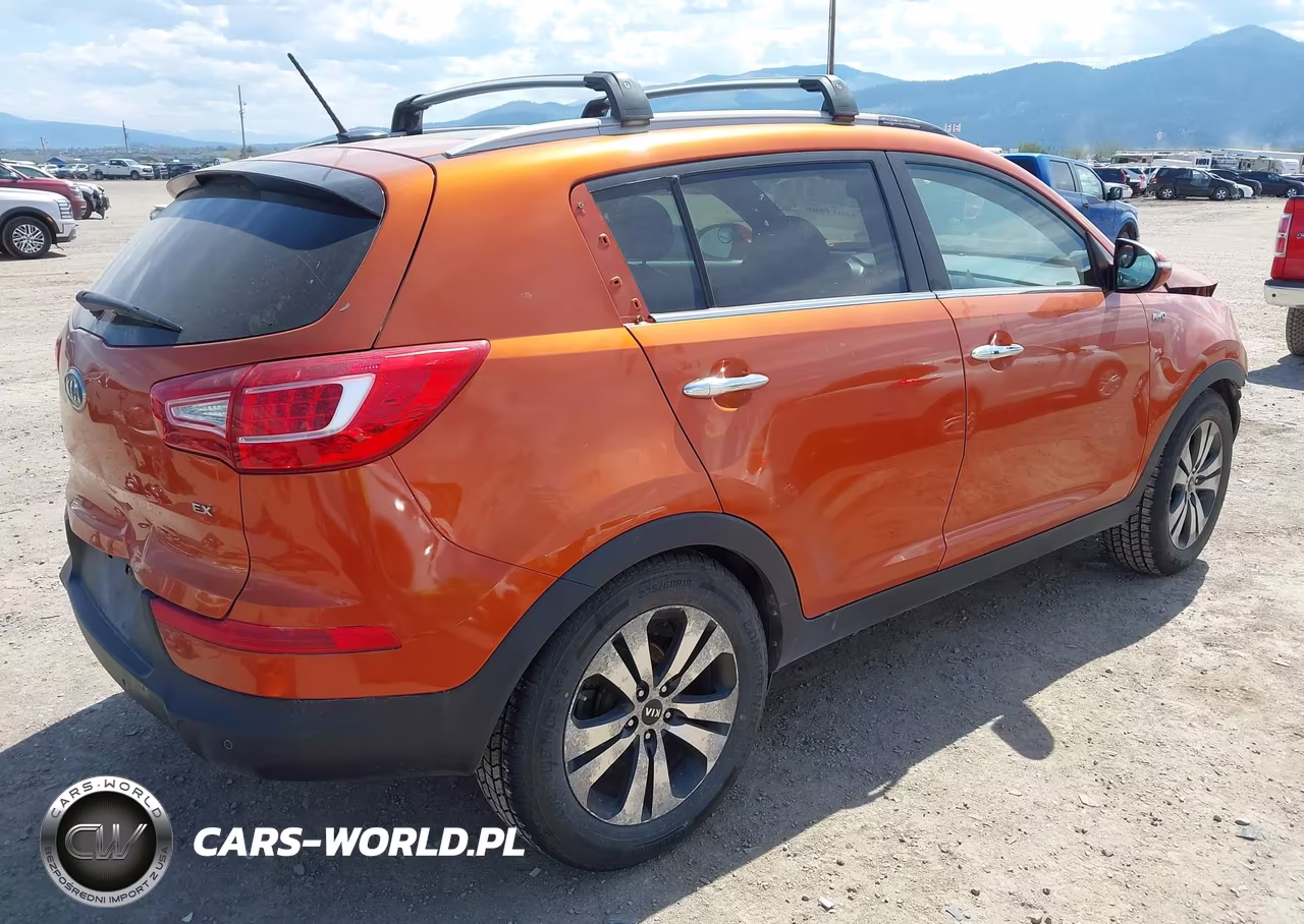 2011 Kia Sportage Ex VIN:KNDPCCA20B7070325 - 4