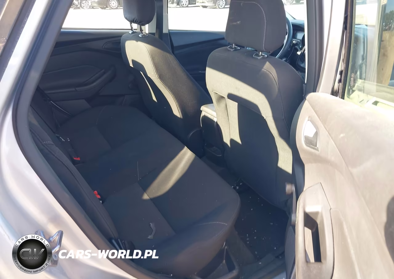 2018 Ford Focus S VIN:1FADP3E28JL298683 - 8