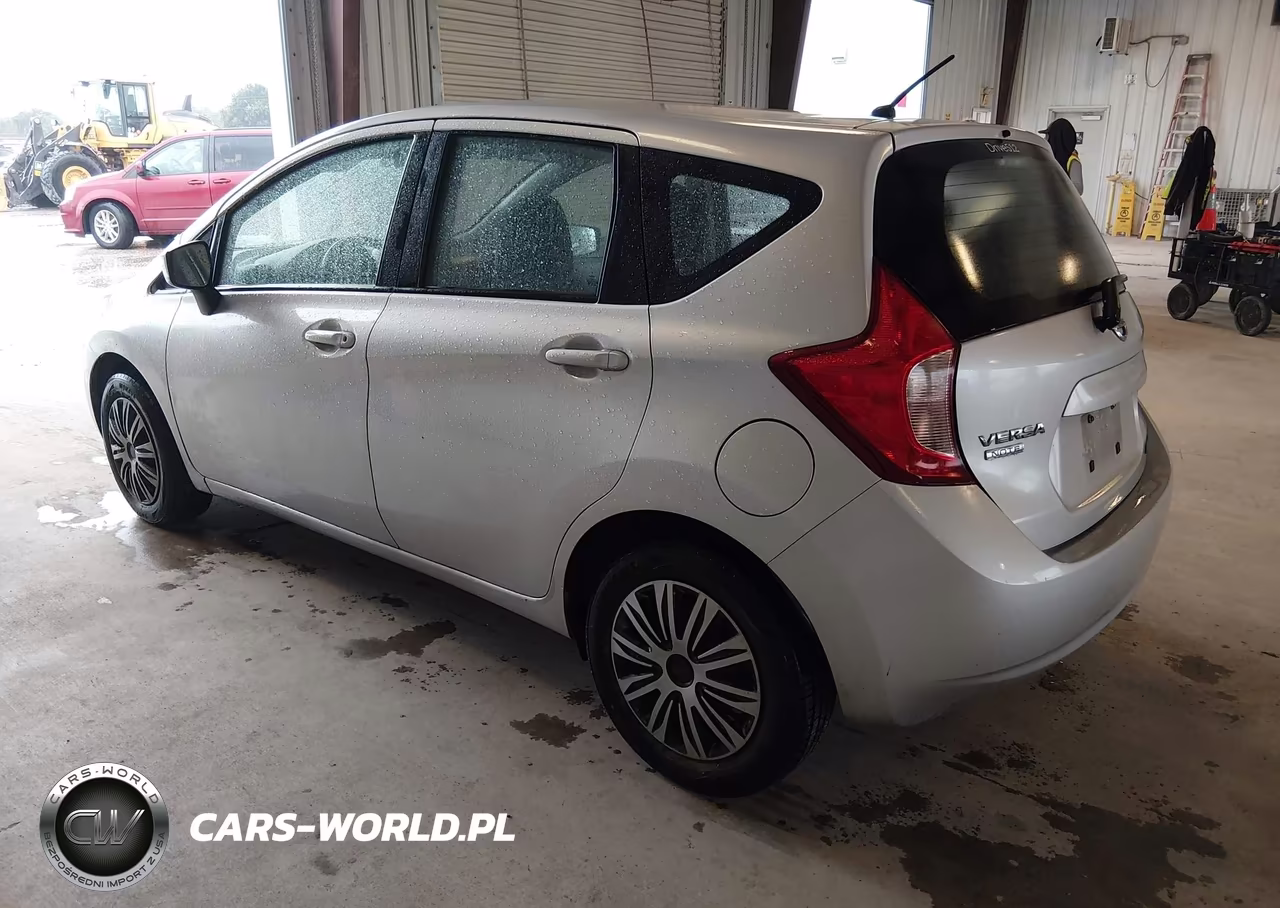 2015 Nissan Versa Note S (Sr)-S Plus-Sl-Sr-Sv VIN:3N1CE2CP0FL440026 - 3