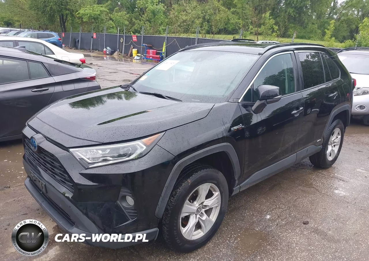 2021 Toyota Rav4 Hybrid Xle VIN:2T3R6RFV9MW015756 - 2