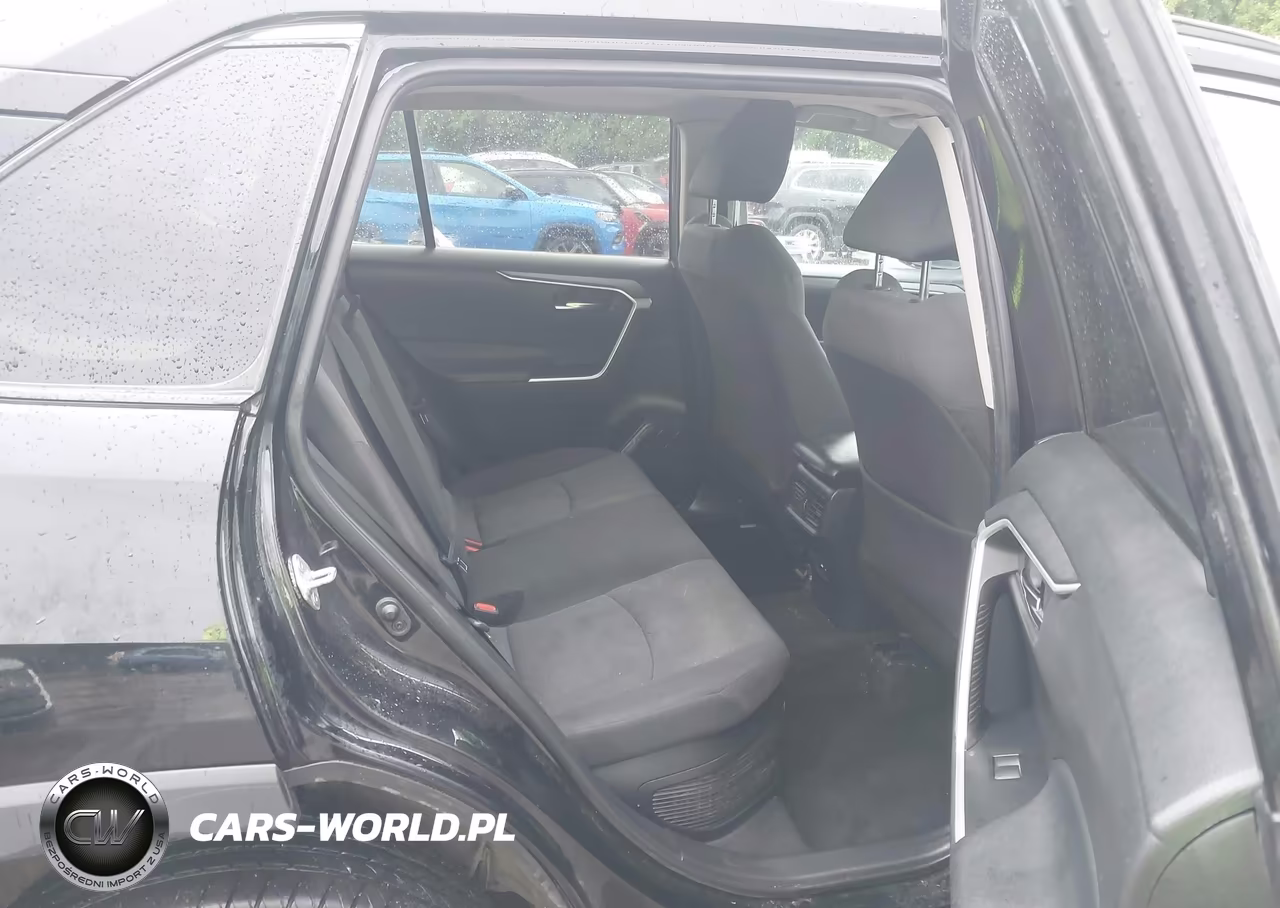 2021 Toyota Rav4 Hybrid Xle VIN:2T3R6RFV9MW015756 - 8