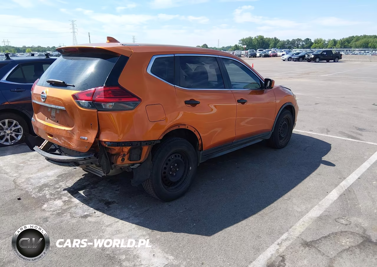 2017 Nissan Rogue S VIN:JN8AT2MV0HW013583 - 4