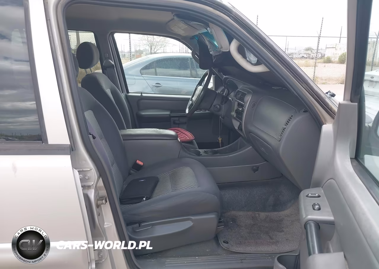 2004 Ford Explorer Sport Trac Adrenalin-Xls-Xlt VIN:1FMZU67K24UB64673 - 5