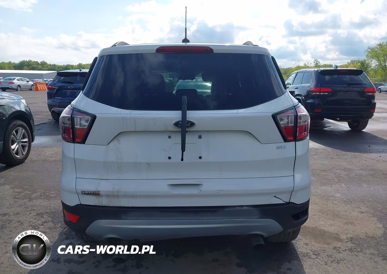 2018 Ford Escape Se VIN:1FMCU0GD4JUA00700 - 16