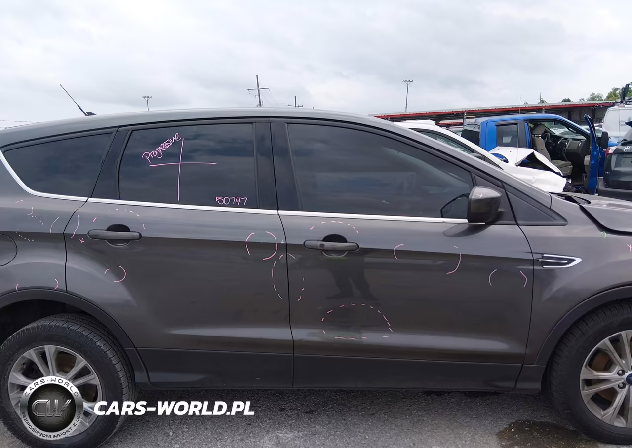 2019 Ford Escape Se VIN:1FMCU0GD1KUA29895 - 14
