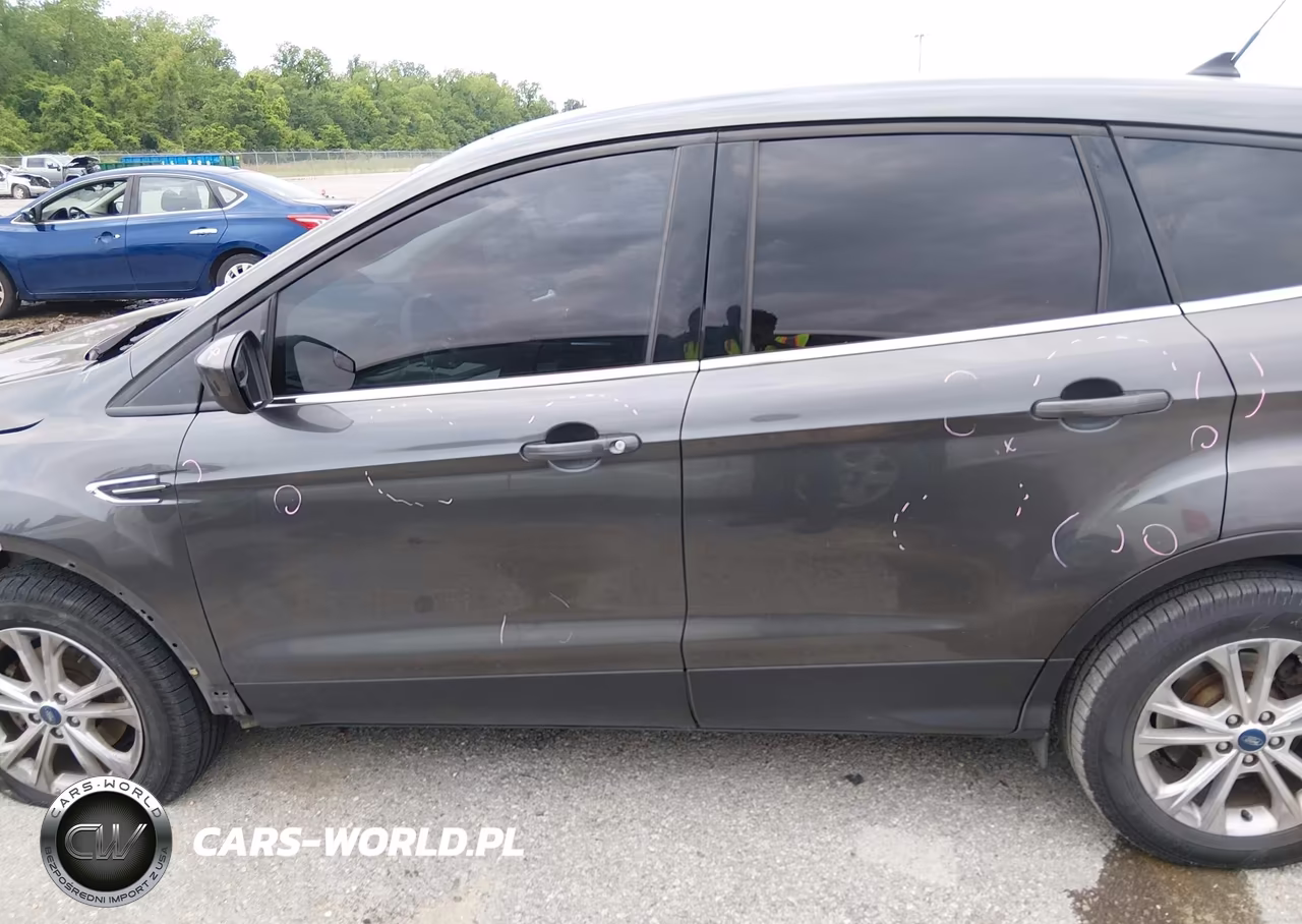 2019 Ford Escape Se VIN:1FMCU0GD1KUA29895 - 15