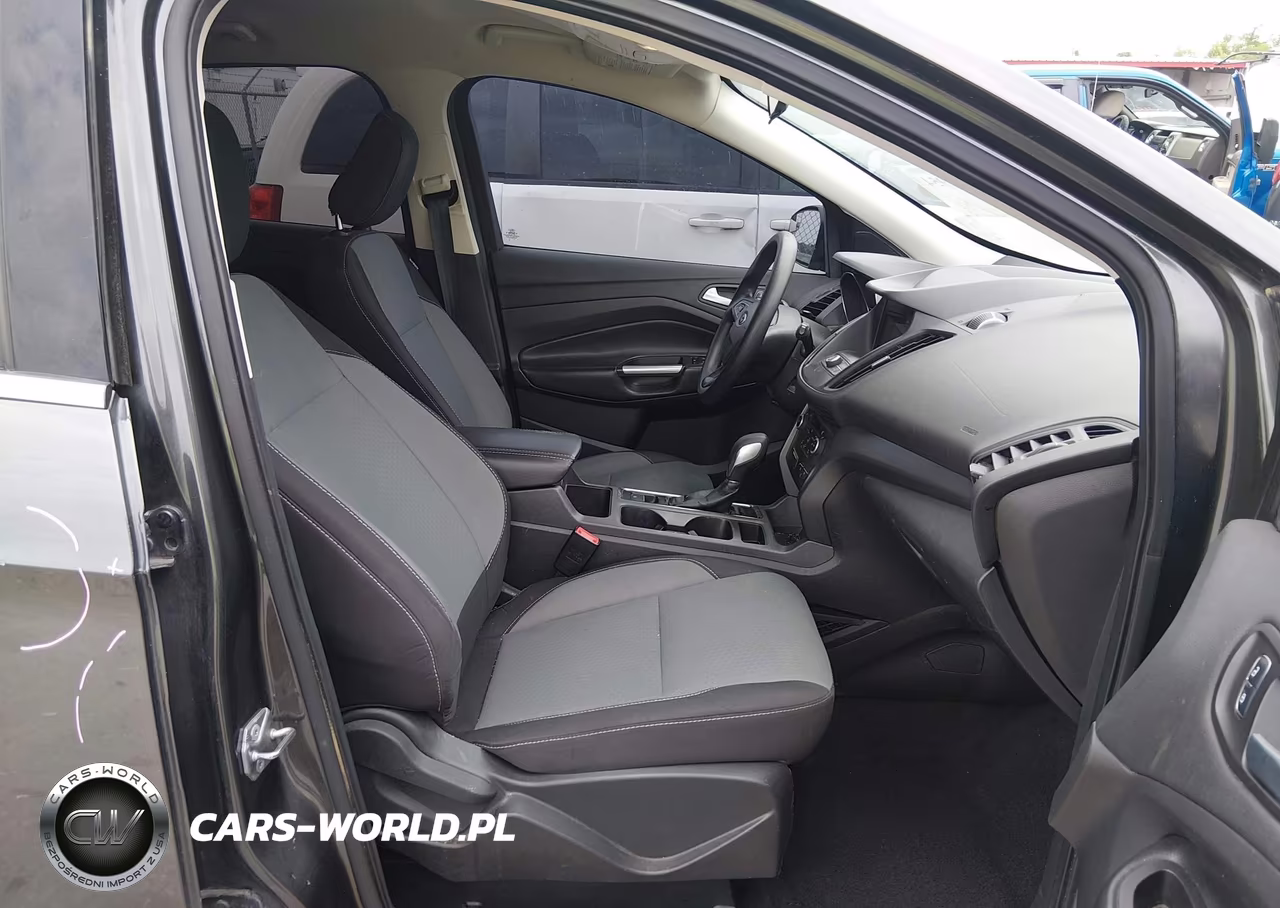2019 Ford Escape Se VIN:1FMCU0GD1KUA29895 - 5