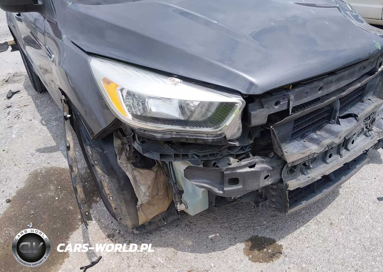 2019 Ford Escape Se VIN:1FMCU0GD1KUA29895 - 6