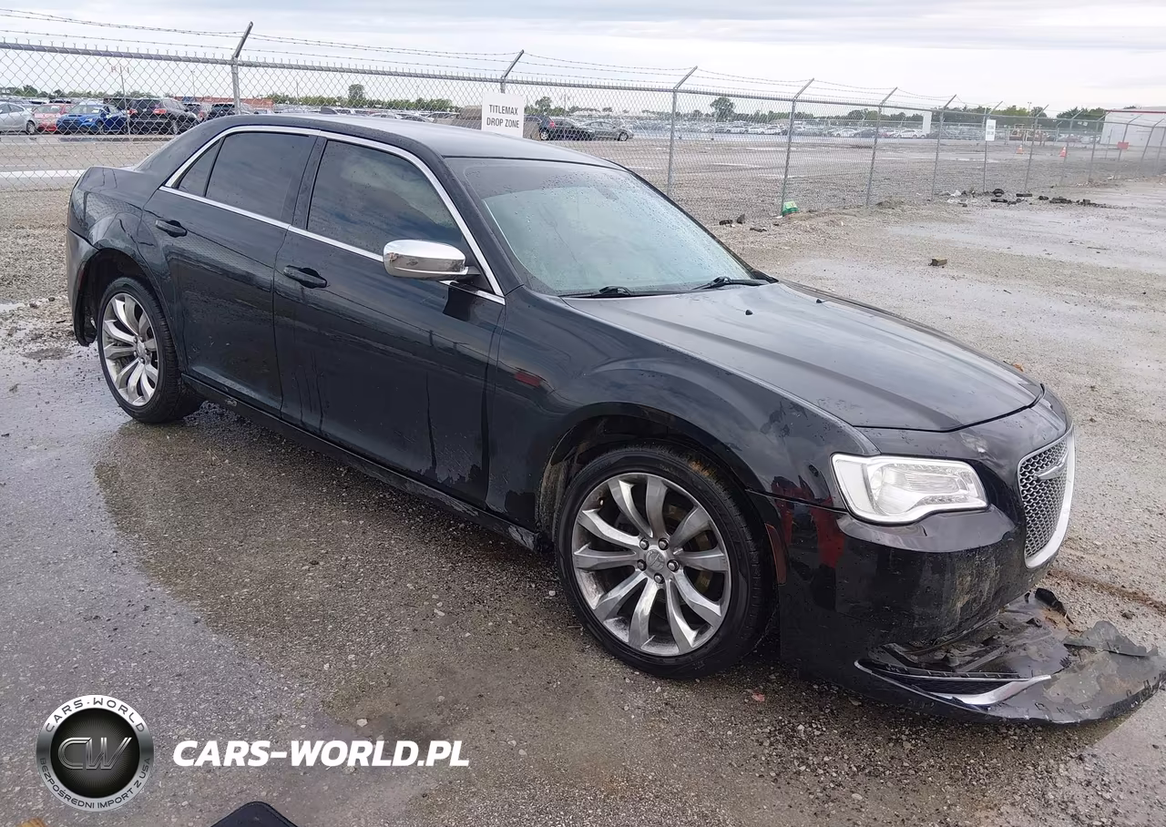 2019 Chrysler 300 Touring – zdjęcie 1 z 16