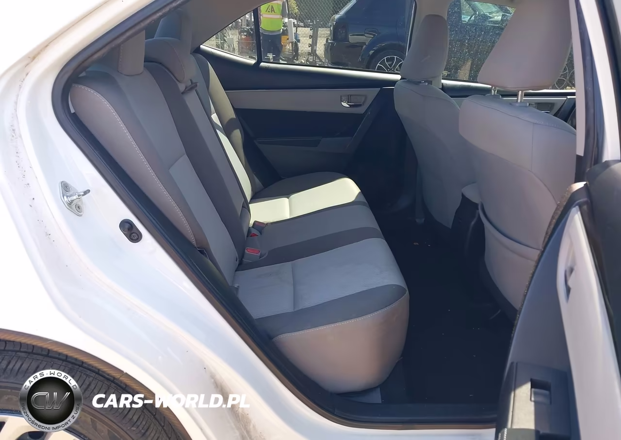 2017 Toyota Corolla Le VIN:2T1BURHE8HC913317 - 8
