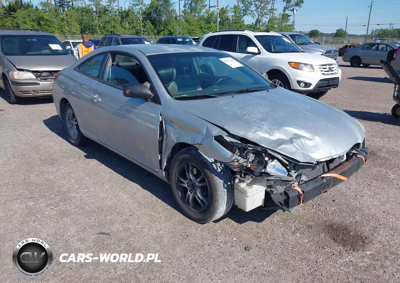 2005 Toyota Camry Solara Se