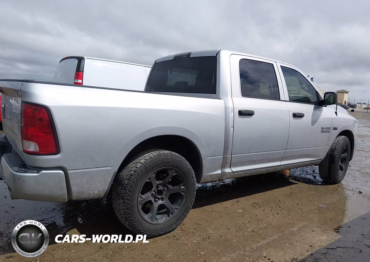 2015 Ram 1500 Express VIN:1C6RR6KT9FS668830 - 13