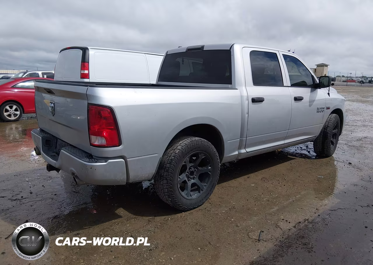 2015 Ram 1500 Express VIN:1C6RR6KT9FS668830 - 4