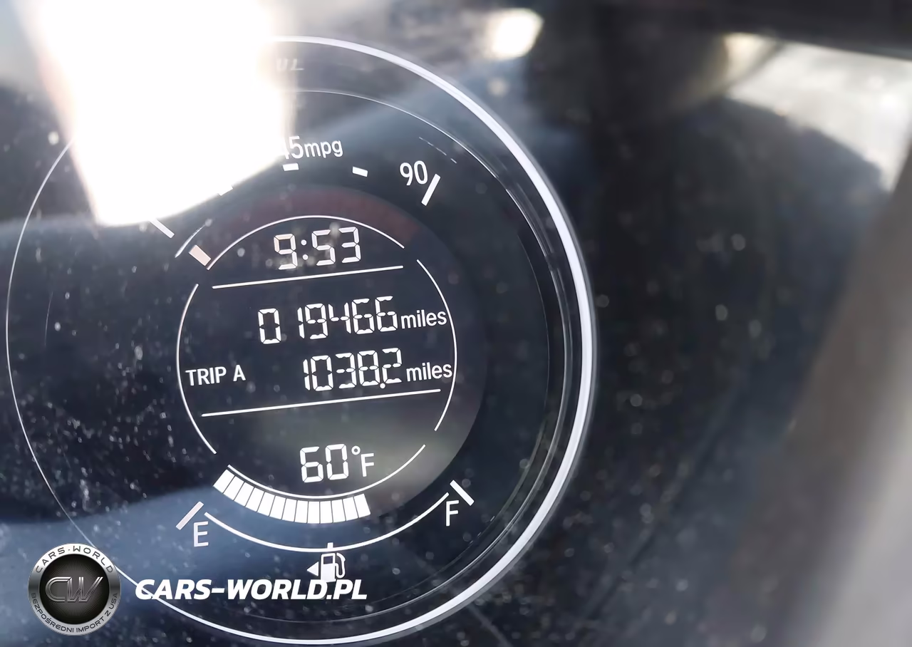 2020 Honda Hr-V Awd Lx VIN:3CZRU6H32LM715600 - 15