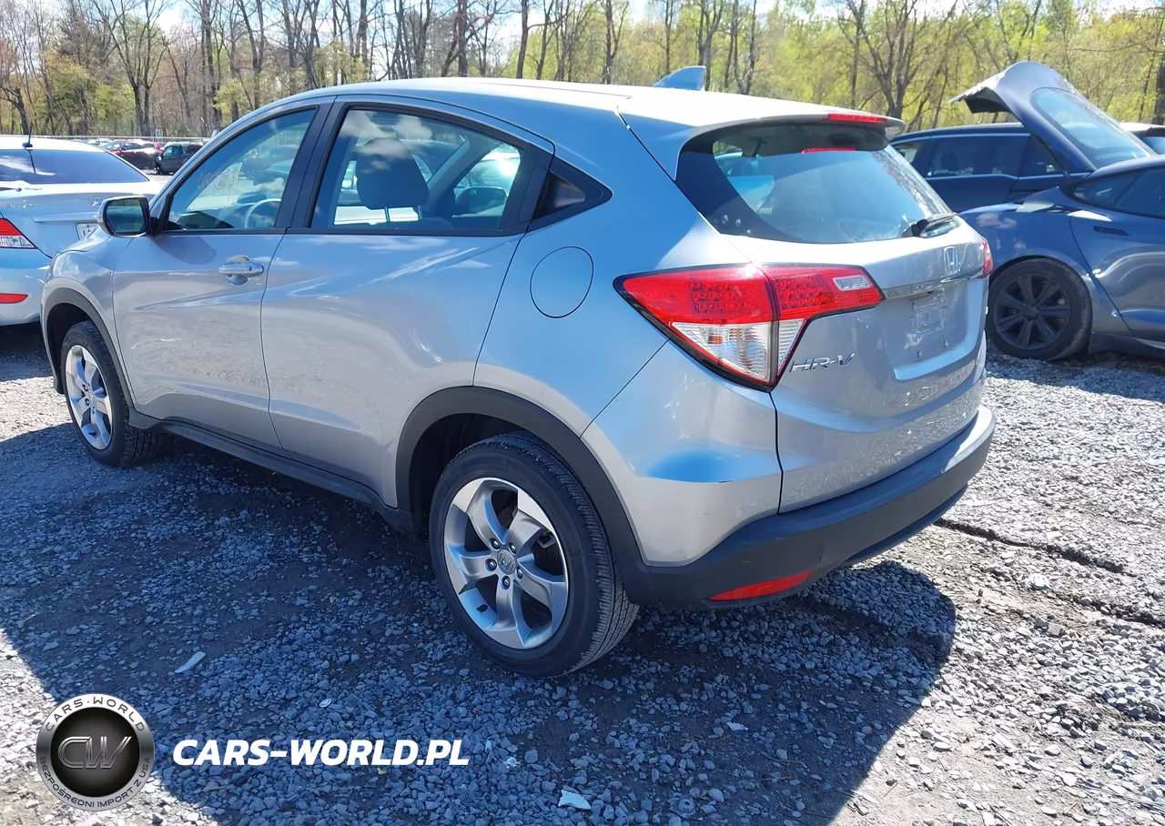 2020 Honda Hr-V Awd Lx VIN:3CZRU6H32LM715600 - 3