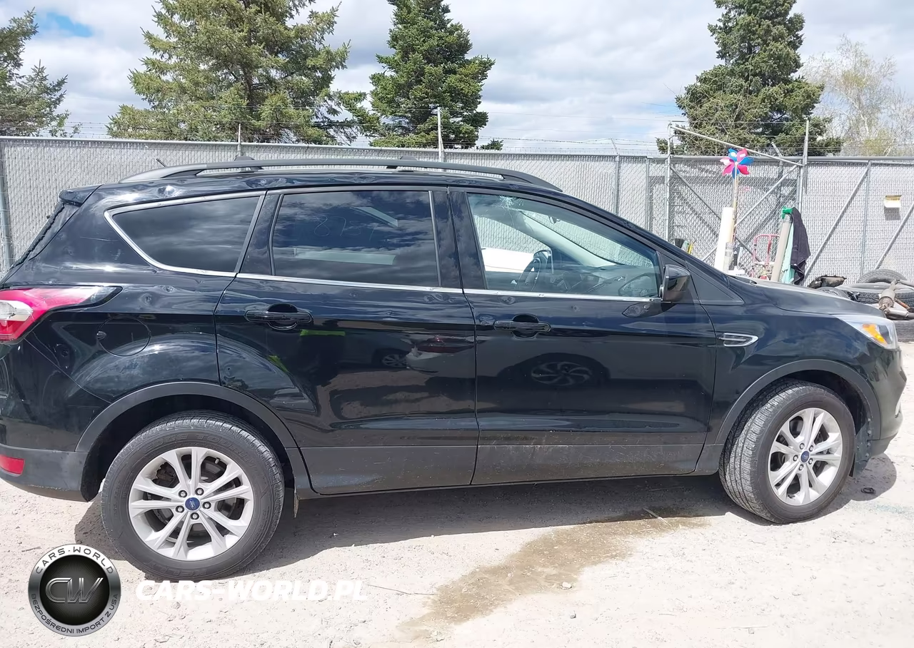 2017 Ford Escape Se VIN:1FMCU9G99HUC29447 - 13