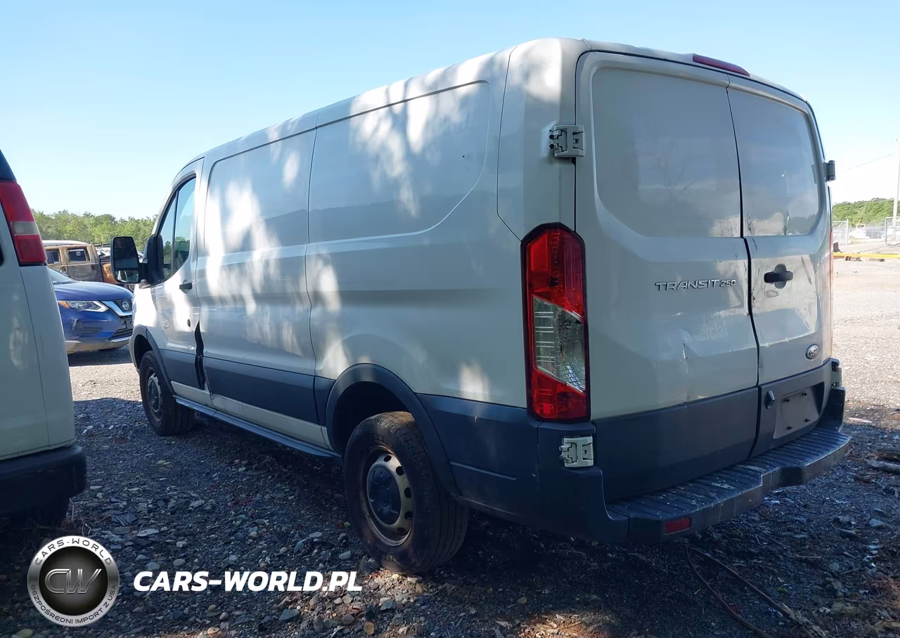 2016 Ford Transit-250 VIN:1FTYR1ZM9GKA11193 - 3
