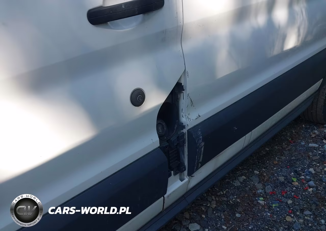 2016 Ford Transit-250 VIN:1FTYR1ZM9GKA11193 - 6