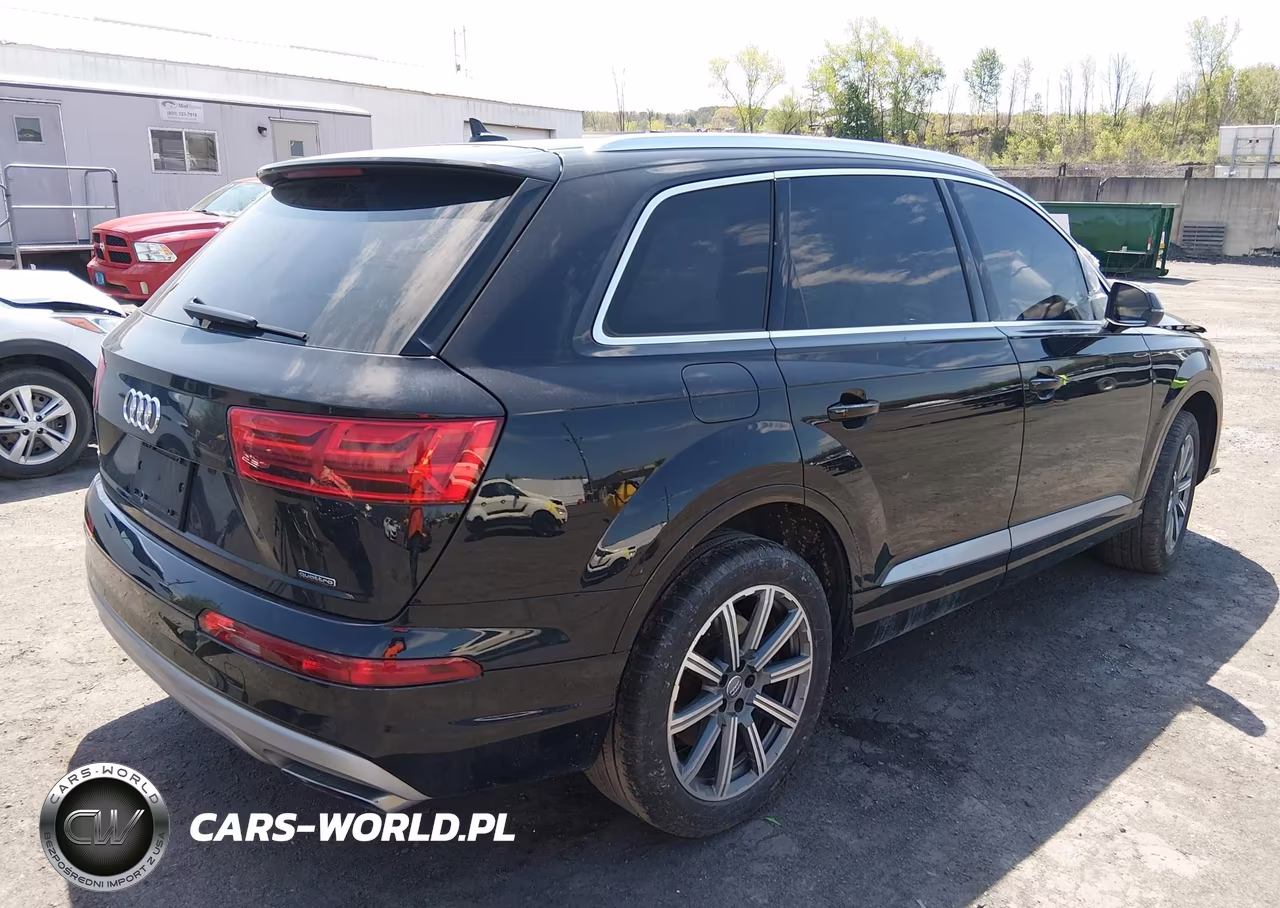 2018 Audi Q7 2.0T Premium VIN:WA1LHAF76JD032536 - 4