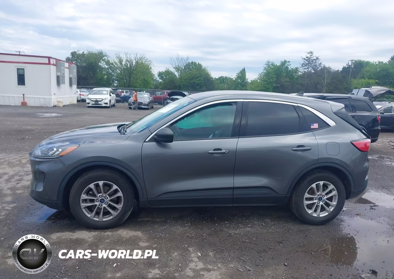 2022 Ford Escape Se VIN:1FMCU0G61NUA86636 - 14