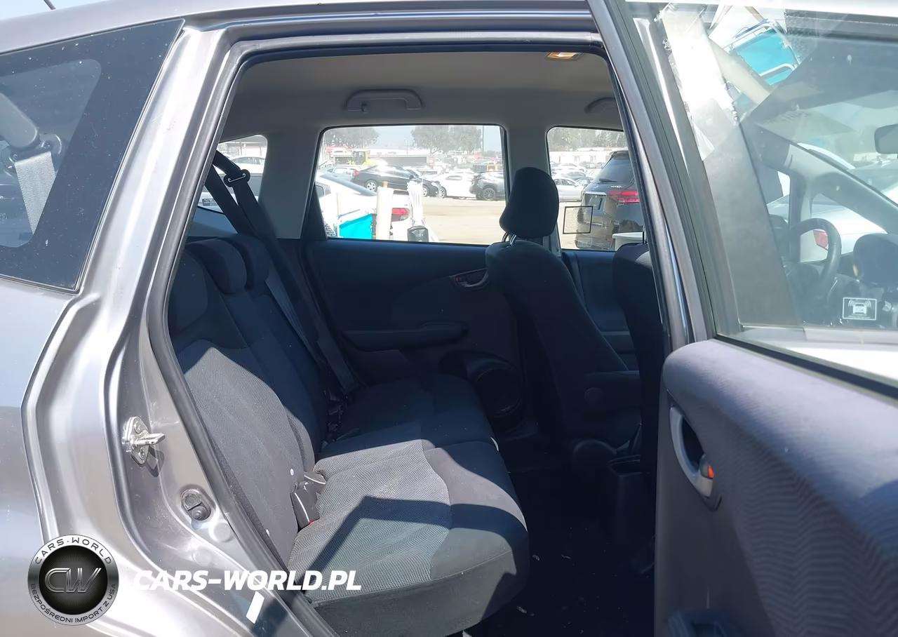 2009 Honda Fit Sport VIN:JHMGE88499S072093 - 8