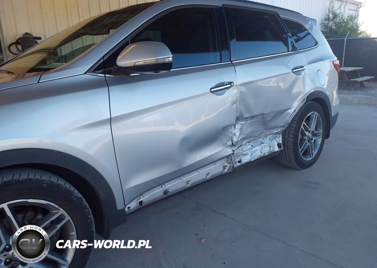 2018 Hyundai Santa Fe Se-Limited VIN:KM8SR4HF0JU272102 - 6