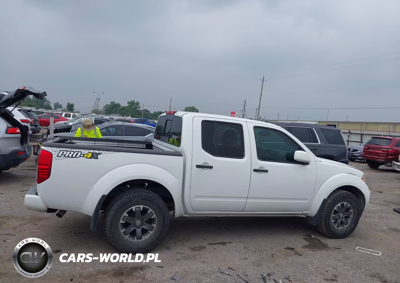 2018 Nissan Frontier Pro-4X VIN:1N6DD0EV8JN773455 - 13