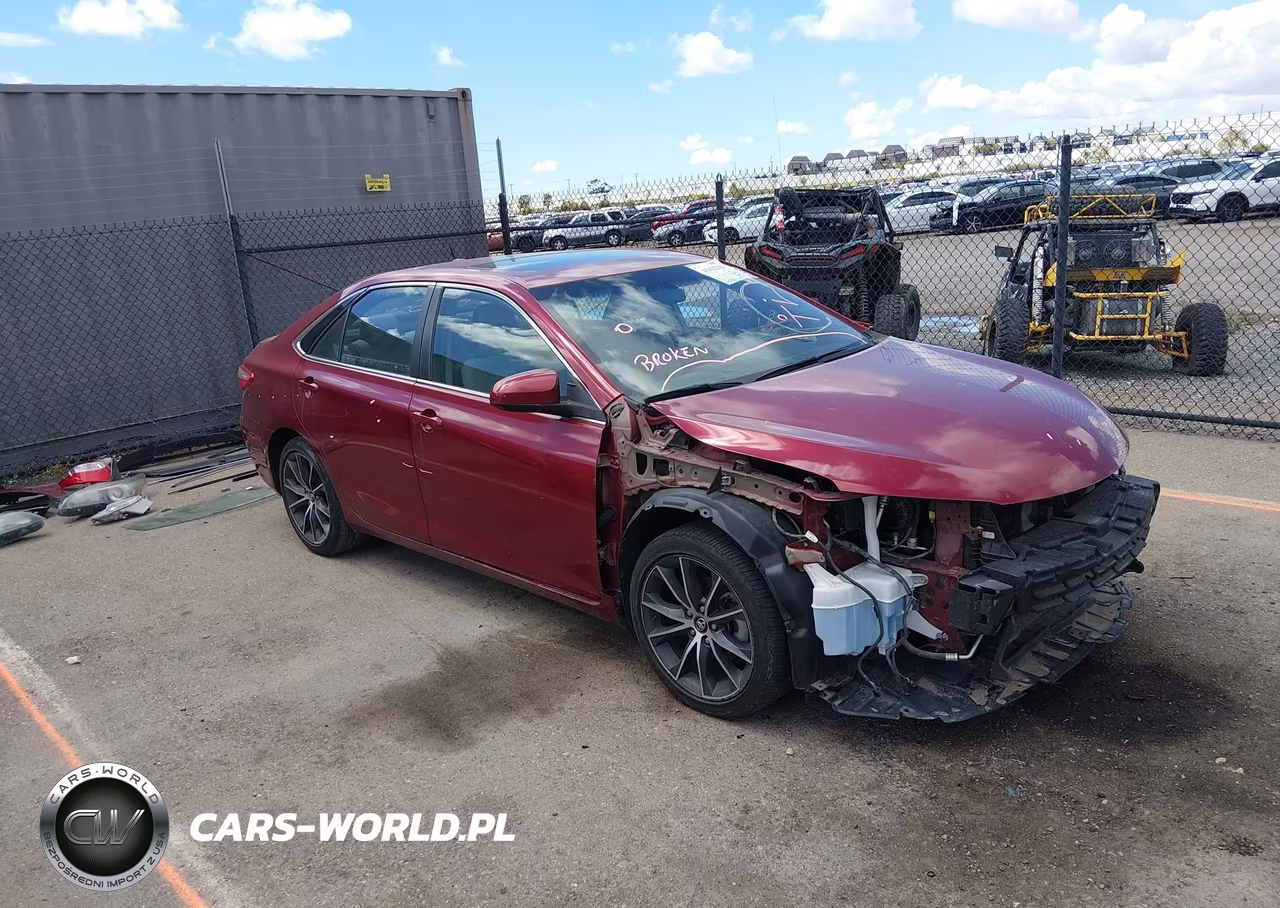 2017 Toyota Camry Xse