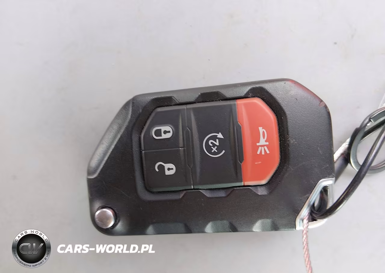 2025 Jeep Wrangler 4-Door Sahara 4X4 VIN:1C4PJXEN3SW598271 - 11