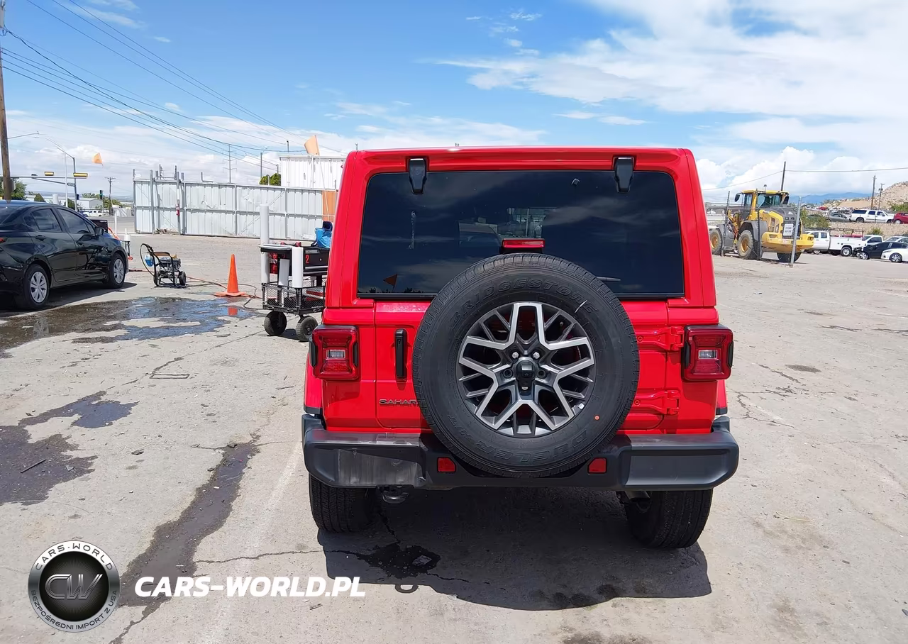2025 Jeep Wrangler 4-Door Sahara 4X4 VIN:1C4PJXEN3SW598271 - 16