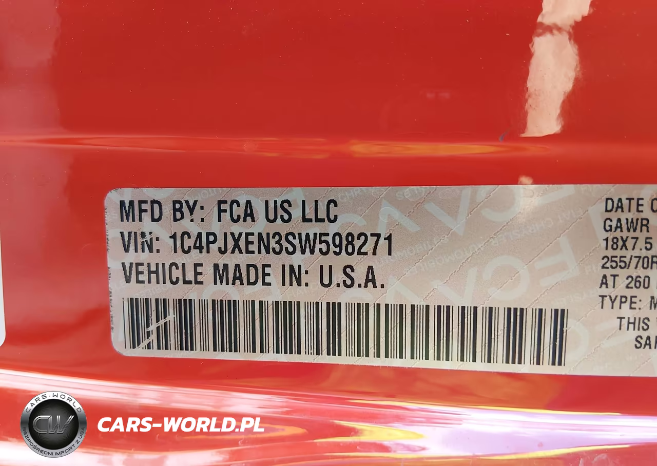 2025 Jeep Wrangler 4-Door Sahara 4X4 VIN:1C4PJXEN3SW598271 - 9