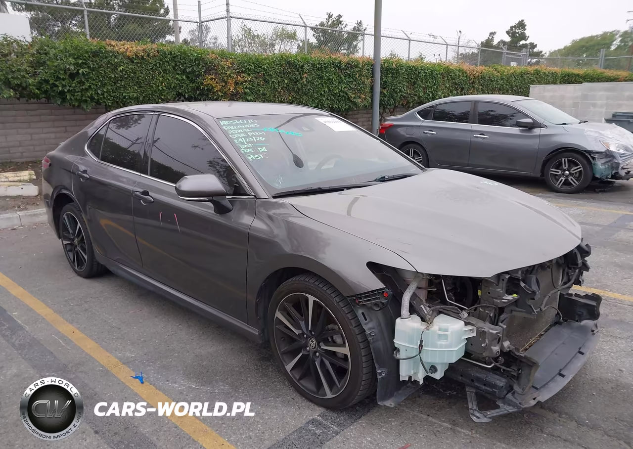 2020 Toyota Camry Xse
