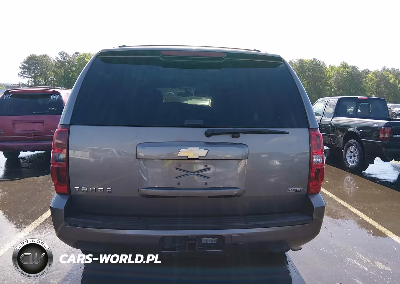 2011 Chevrolet Tahoe Ls VIN:1GNSCAE0XBR381344 - 17