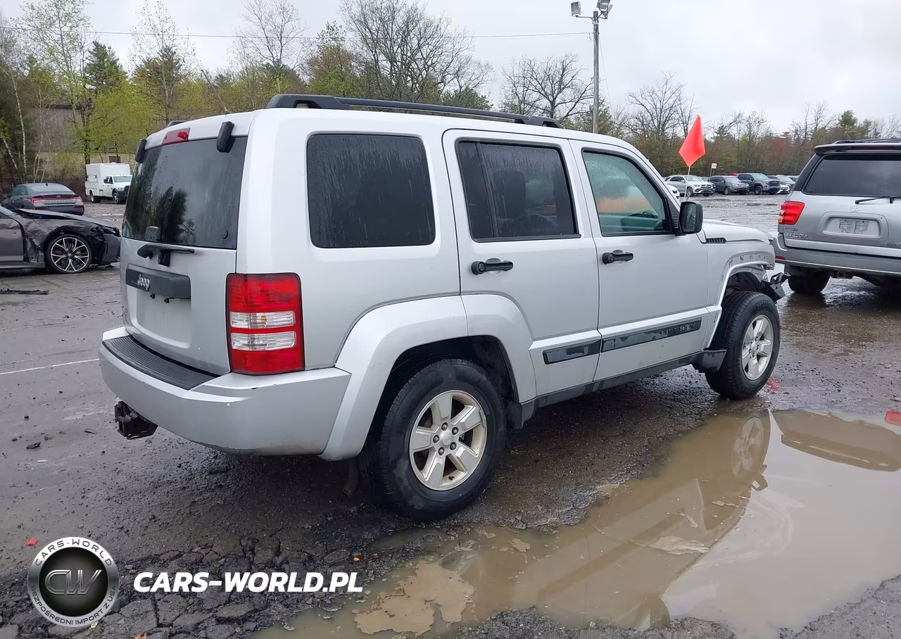 2009 Jeep Liberty Sport VIN:1J8GN28K59W541095 - 4