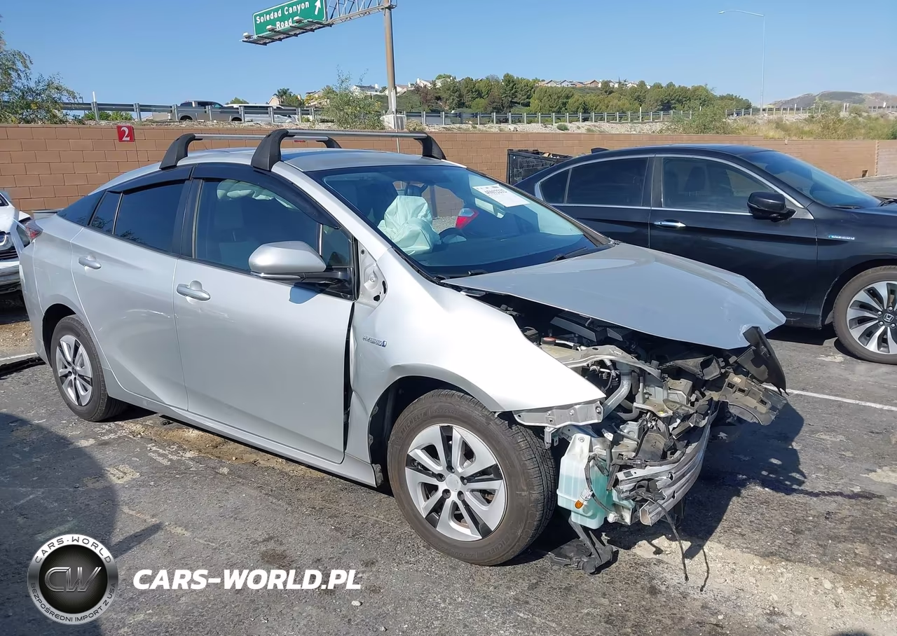 2016 Toyota Prius Four