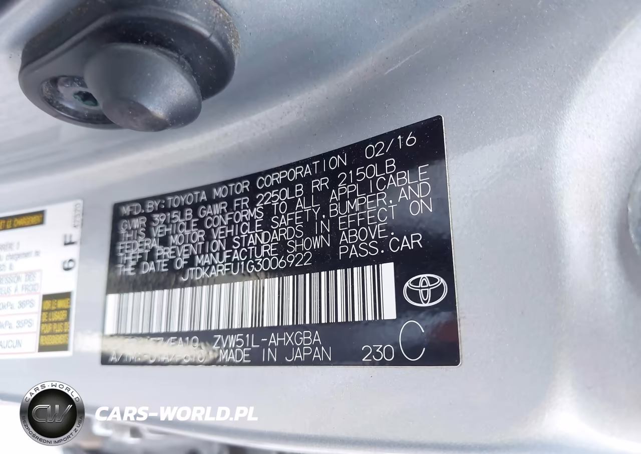 2016 Toyota Prius Four VIN:JTDKARFU1G3006922 - 9