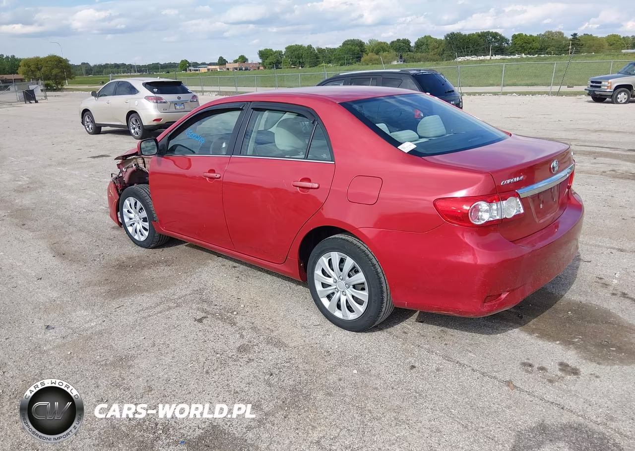 2013 Toyota Corolla Le VIN:5YFBU4EE9DP143789 - 3