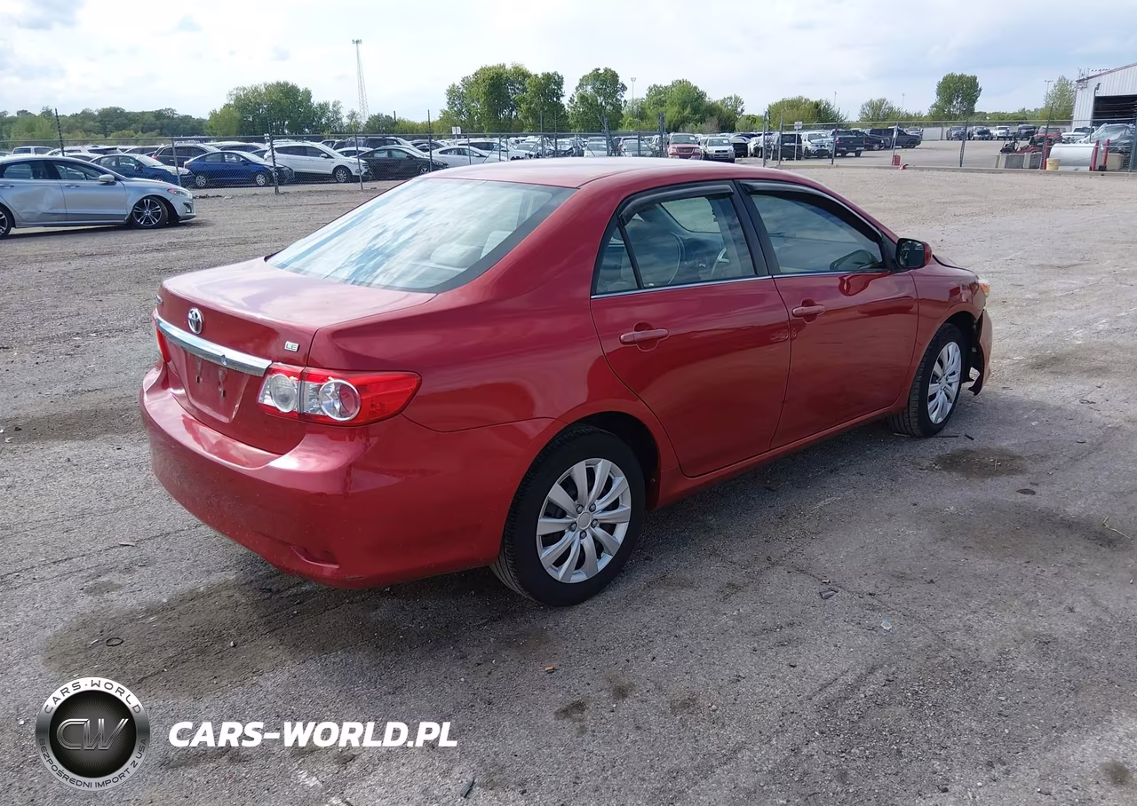 2013 Toyota Corolla Le VIN:5YFBU4EE9DP143789 - 4