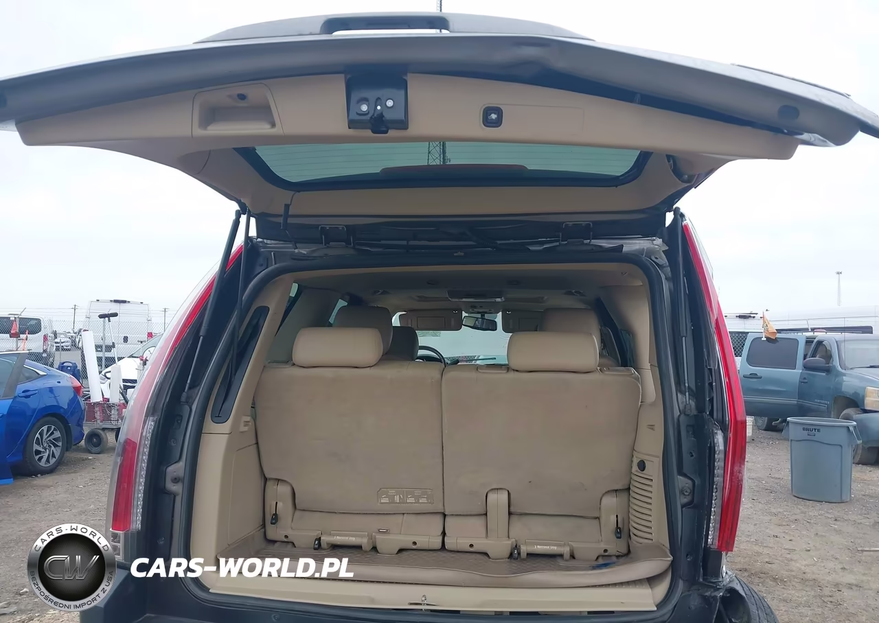 2011 GMC Yukon Slt VIN:1GKS1CE01BR389590 - 18