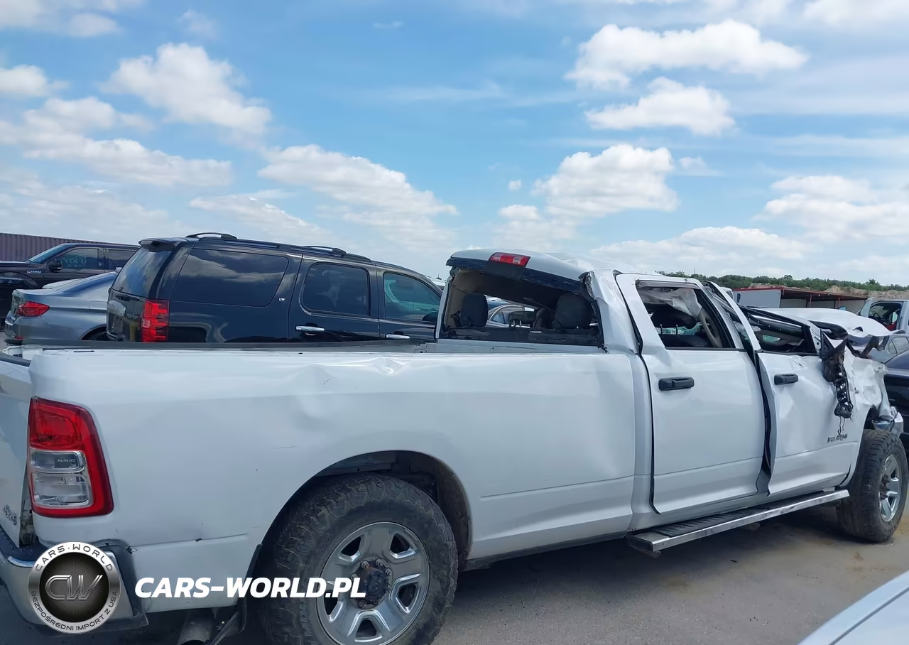 2020 Ram 2500 VIN:3C6UR5HL6LG262860 - 14