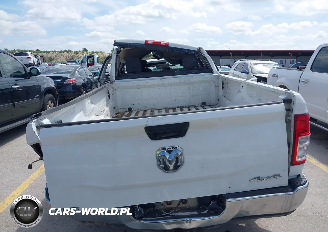 2020 Ram 2500 VIN:3C6UR5HL6LG262860 - 17