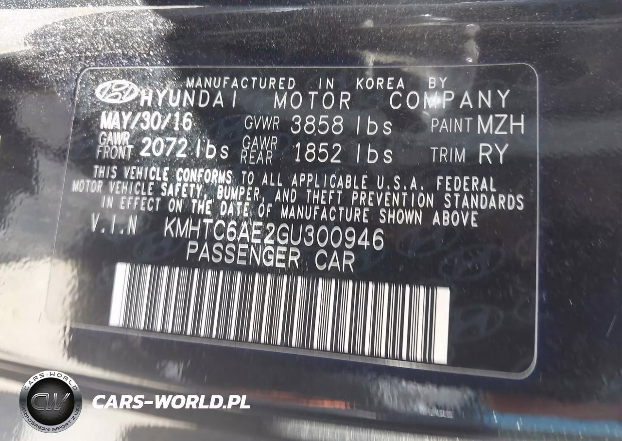 2016 Hyundai Veloster Turbo VIN:KMHTC6AE2GU300946 - 9