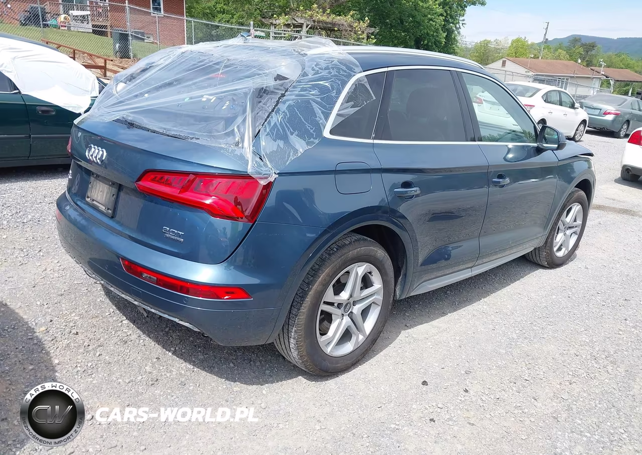 2018 Audi Q5 2.0T Premium-2.0T Tech Premium VIN:WA1BNAFY6J2102867 - 4