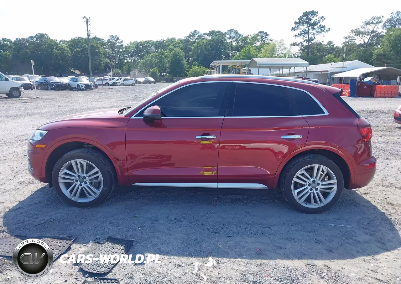 2018 Audi Q5 2.0T Premium VIN:WA1BNAFY5J2098066 - 14