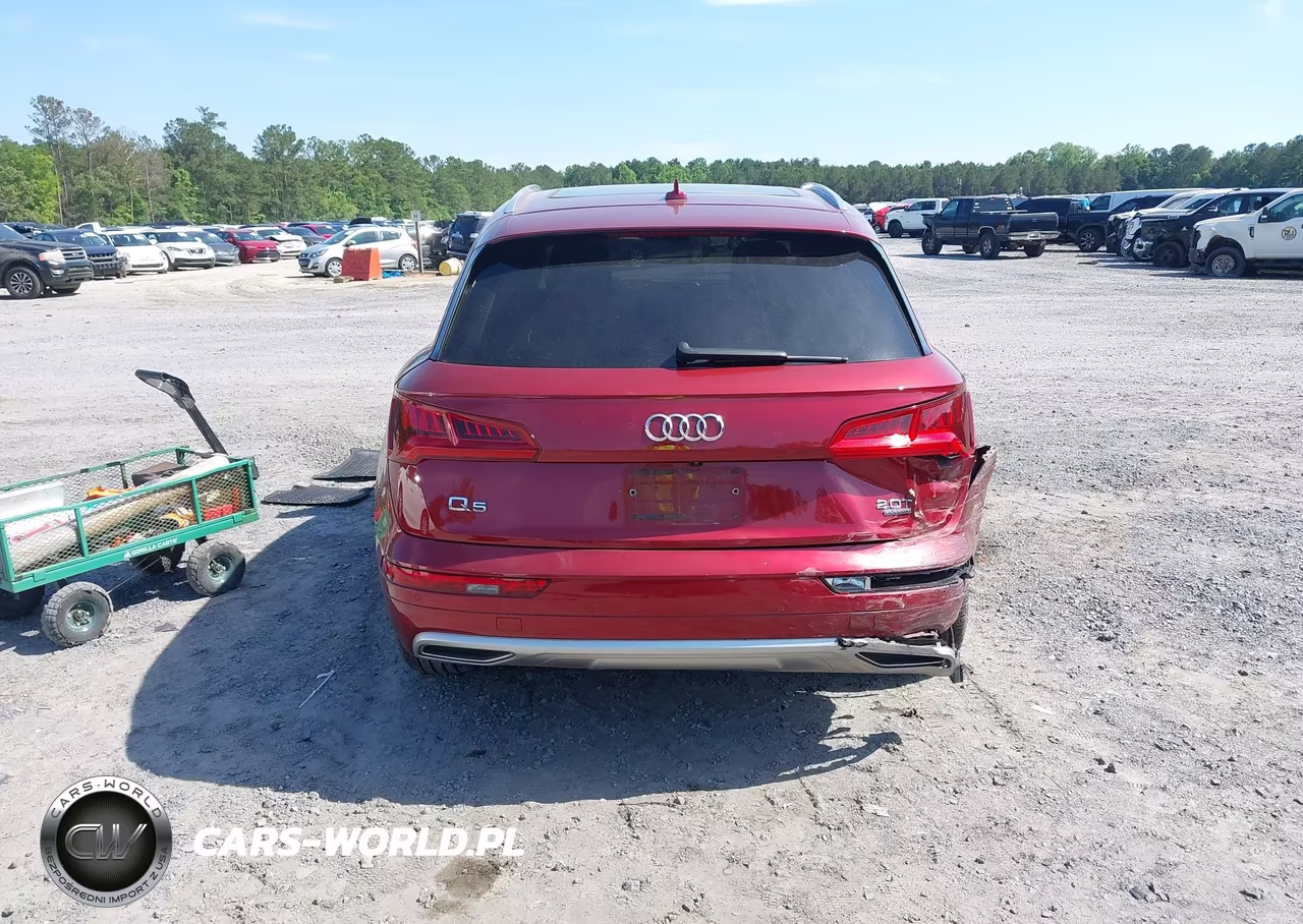 2018 Audi Q5 2.0T Premium VIN:WA1BNAFY5J2098066 - 16